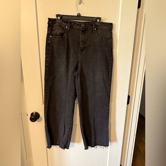 WILD FABLE BRAND WOMENS DENIM CAPRIS - Picture 1 of 9